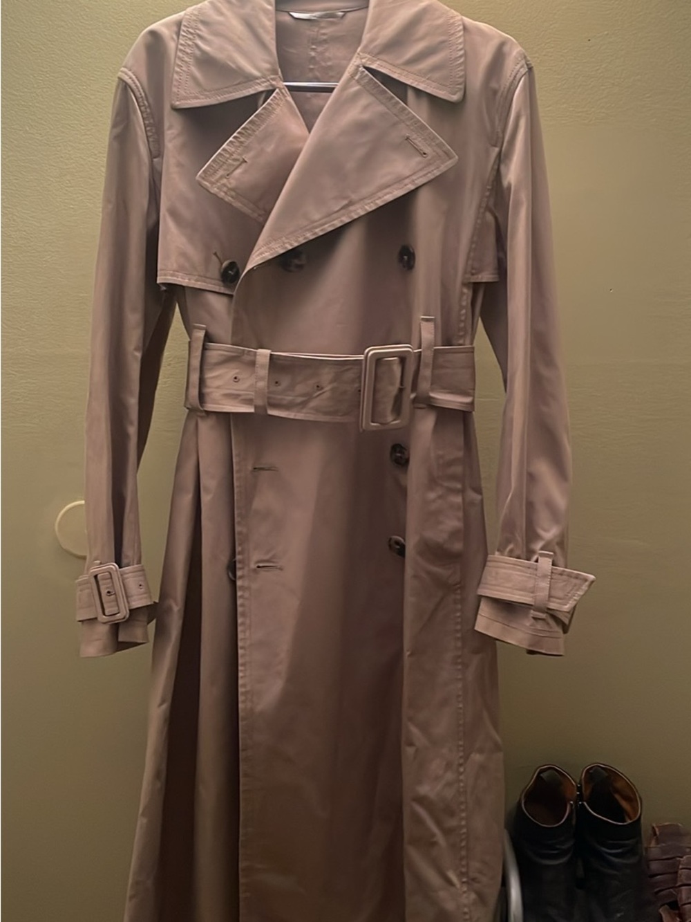 Valentino Garavani Beige Double Breasted Belted Trench Coat